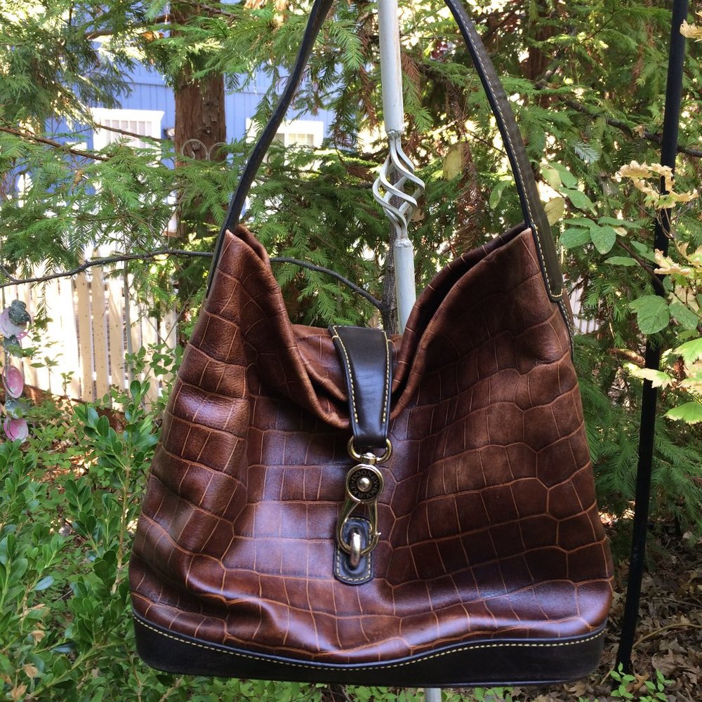 Dooney and Bourke Shoulder Bag